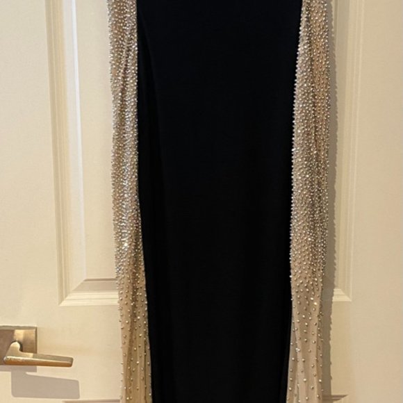 XSCAPE Caviar Bead Maxi Gown - Picture 1 of 4